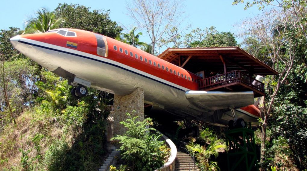 Este viejo avión se convirtió en una espectacular habitación de ensueño