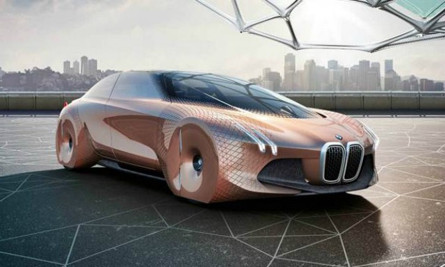 En tan solo 5 años este auto eléctrico te llevará donde quieras ir sin conductor