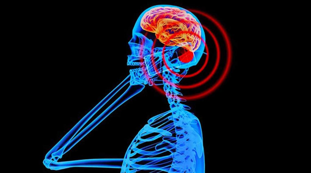 Tu celular te está matando: lo que no quieren que sepas sobre la radiación electromagnética