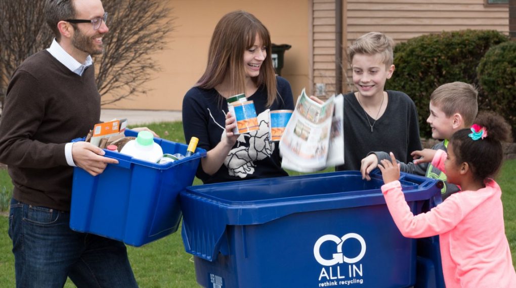 Queremos menos basura. SIMPLE. Reciclemos mas